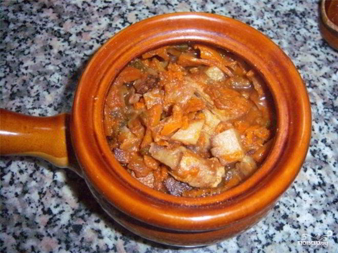 Рецепт азу из свинины в горшочках