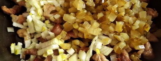 азу по-татарски в горшочках. Шаг 7