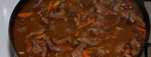 азу с солеными огурцами и с картошкой. Шаг 16