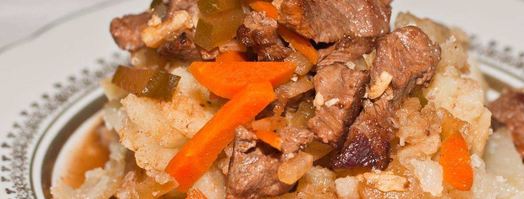 азу с солеными огурцами и с картошкой. Шаг 18