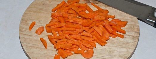 азу с солеными огурцами и с картошкой. Шаг 4