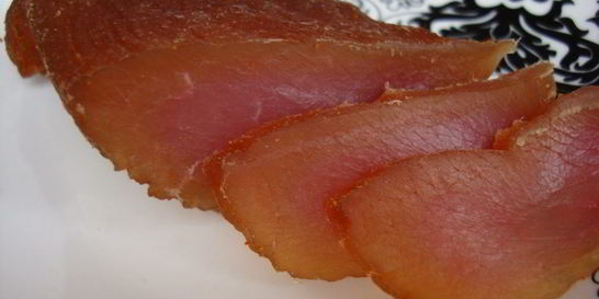 Бастурма из индейки с коньяком