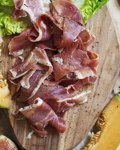 Вяленое мясо — бастурма по-армянски