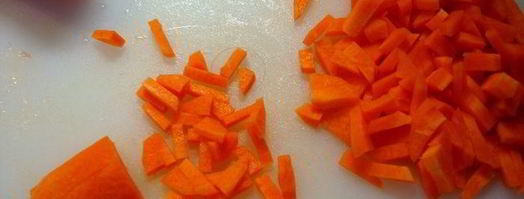 чапче — крахмальная лапша с овощами и говядиной. Шаг 3