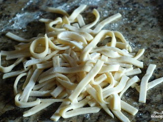 Рецепт домашней лапши на яйцах