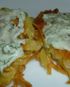 Драники с сыром и горчичным соусом