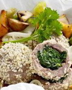 Фаршированные фрикадельки с салатом латук и лесными грибами