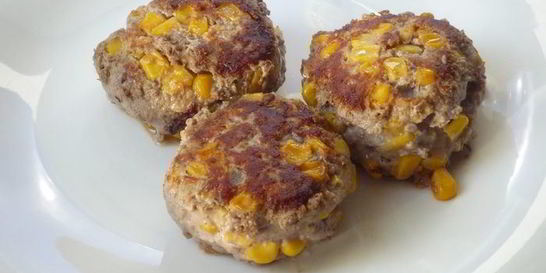 Фрикадельки с кукурузой
