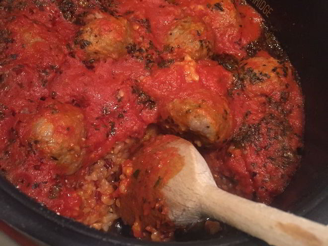 Рецепт фрикаделек с рисом и томатным соусом в мультиварке