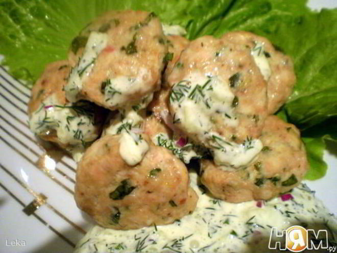 Рецепт фрикаделек с цедрой лимона и огуречным соусом
