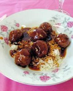 Фрикадельки в кисло-сладком соусе
