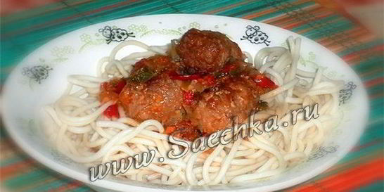 Говяжьи фрикадельки в соусе Кифтелуце
