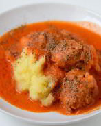 Говяжьи фрикадельки в томатном соусе