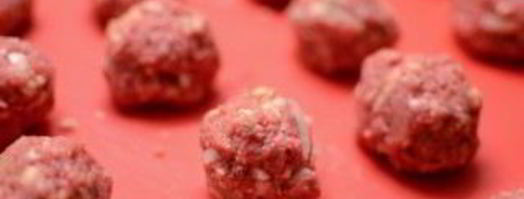 говяжьи фрикадельки в томатном соусе. Шаг 6