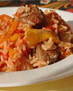 Котлетки-фрикадельки с рисом и овощами