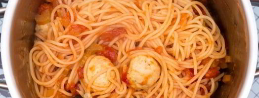 спагетти с куриными фрикадельками. Шаг 11