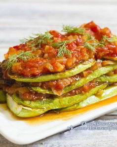 Гарнир из кабачков с помидорами