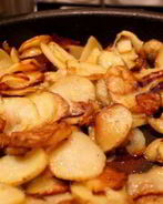 Ароматная картошка жареная на сале с лучком