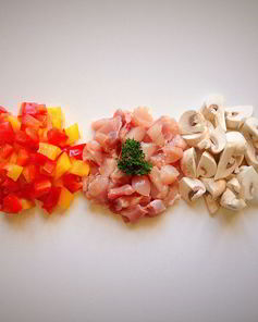 Азиатский рис с курицей и овощами