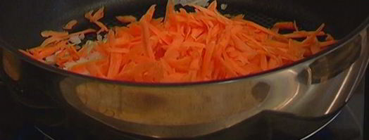 чечевица с грибами, ветчиной и куриными сосисками. Шаг 5