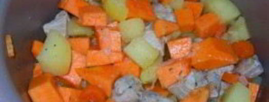 картофель со свининой в мультиварке. Шаг 5