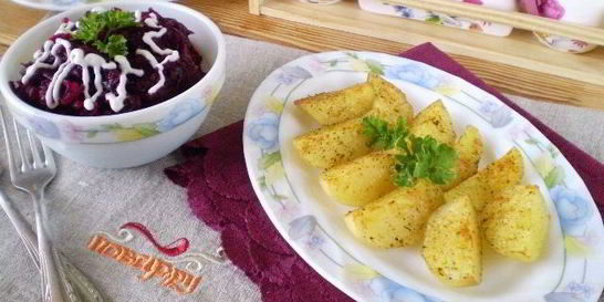 Картошка в духовке с паприкой