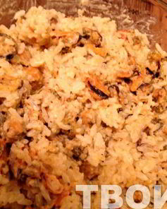 Рис с мидиями