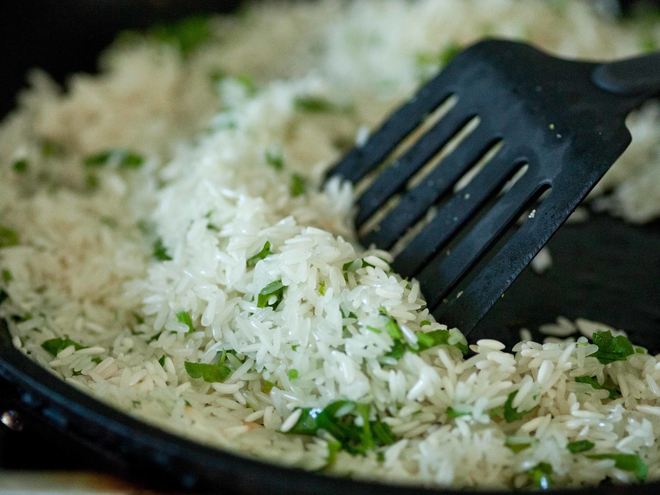 Рецепт риса с зеленью на гарнир