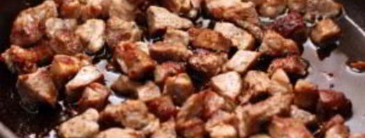 рис со свининой, омлетом и овощами. Шаг 4