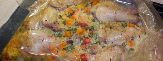 рис в рукаве с курицей и овощами. Шаг 23