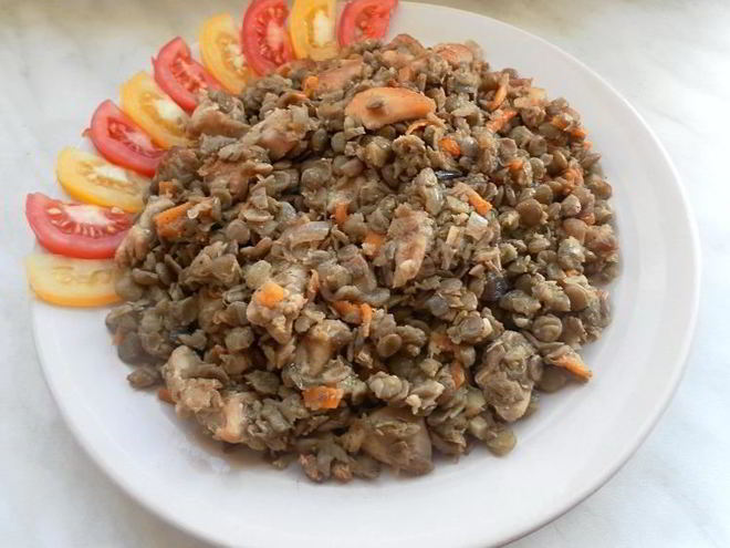 Рецепт зеленой чечевицы с курицей