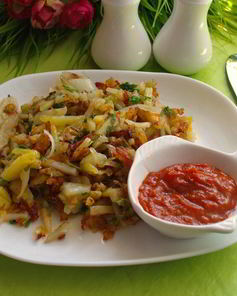 Жареная картошка с зеленью