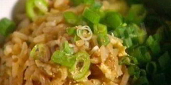 Жареный рис по-кантонски