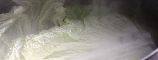 голубцы из пекинской капусты с отварным мясом. Шаг 12