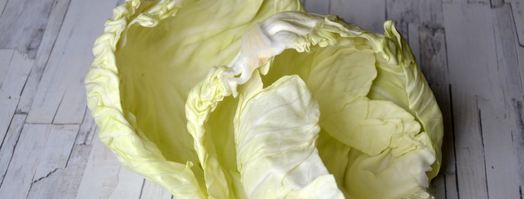 голубцы с фаршем и рисом в кастрюле. Шаг 3