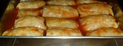 голубцы в духовке в томатном соусе. Шаг 24
