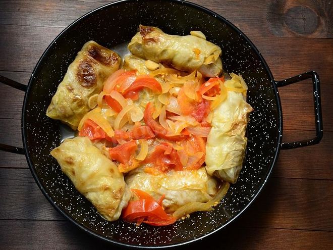 Рецепт замороженных голубцов на сковороде