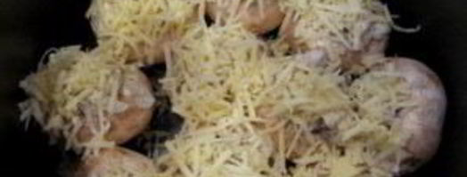 фаршированные грибы в мультиварке. Шаг 5