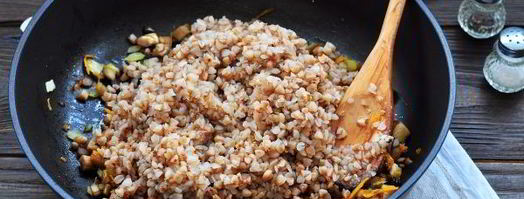 грибы, фаршированные гречкой. Шаг 7