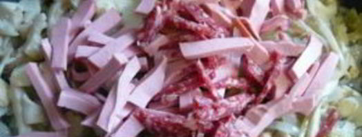 грибы, жаренные с колбасой. Шаг 7