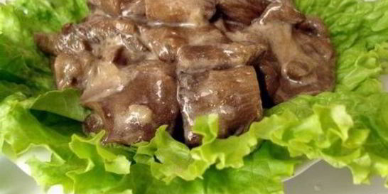 Маслята, жареные в сметане