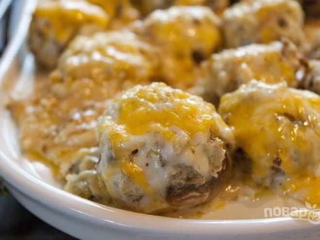 Рецепт шампиньонов, фаршированных беконом и сыром