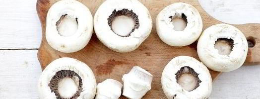 шампиньоны фаршированные курицей и сыром. Шаг 4