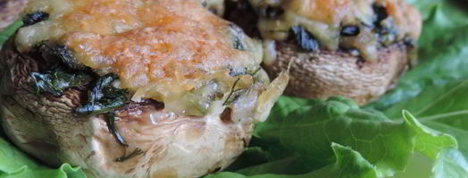 шампиньоны, фаршированные зеленым луком. Шаг 5