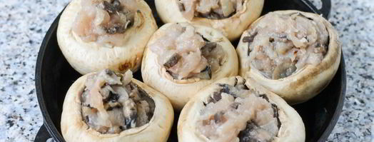 шампиньоны с курицей и сыром. Шаг 7