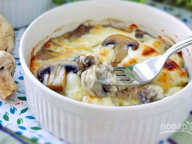 Рецепт шампиньонов в соусе бешамель
