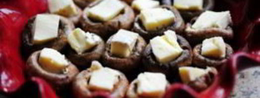 запеченные грибы с сыром бри. Шаг 4