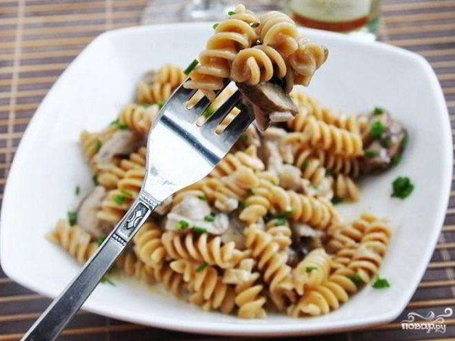Рецепт жареных грибов с макаронами