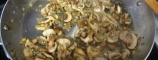 жареные грибы с макаронами. Шаг 8