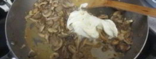 жареные грибы с макаронами. Шаг 11